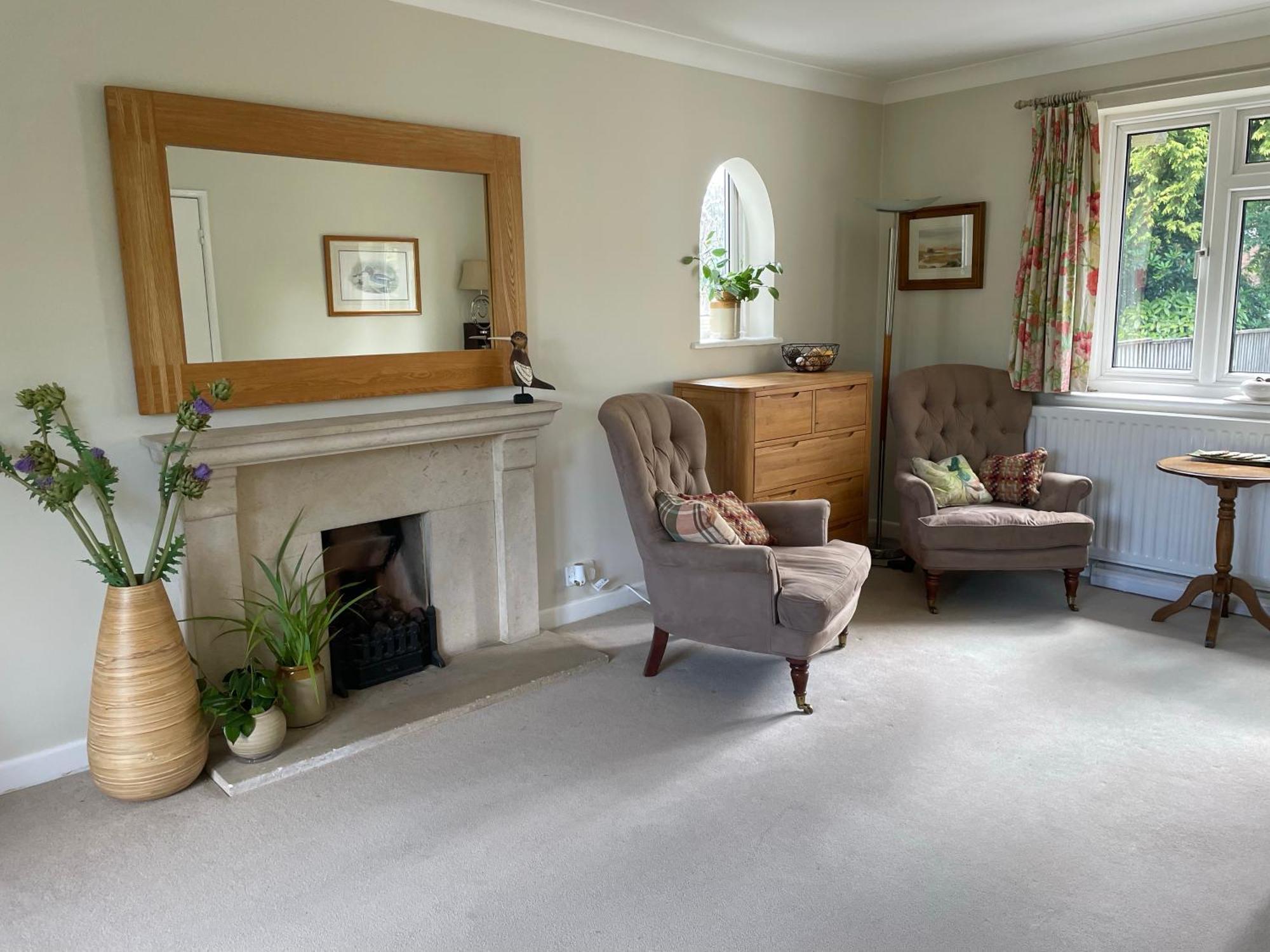 Charming Bournemouth House With Beautiful Spacious Gardens, 5 Min Drive To Beaches, Free Parking For 2-3 Cars Exterior foto